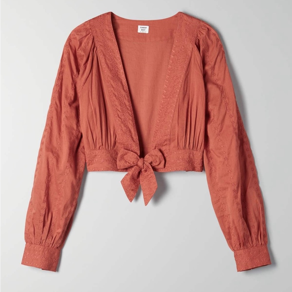 NWT. Sunday Best Embroidered Gracie Blouse Aritzia. NEW
